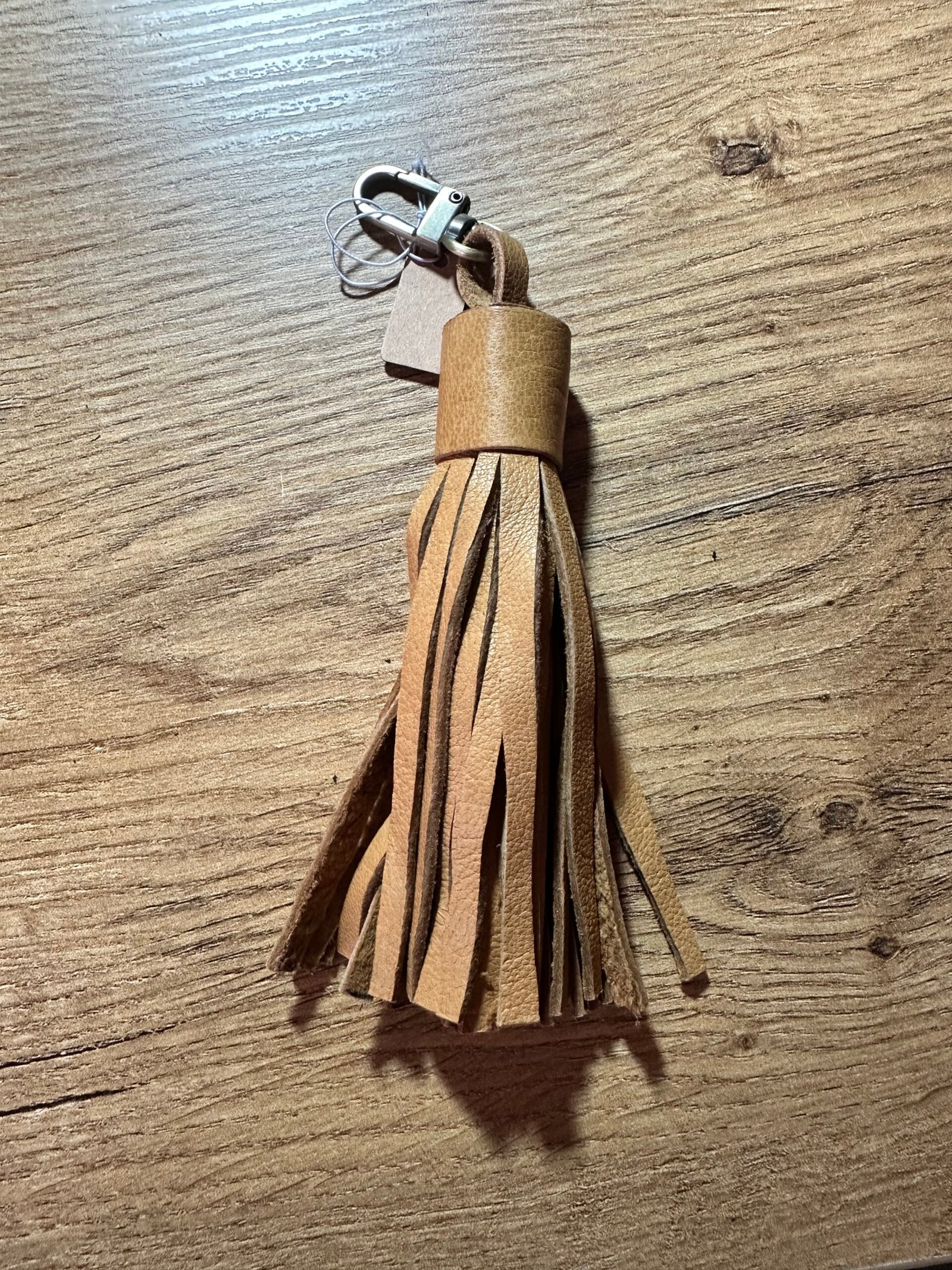 Porte Clé pompons cuir – Image 6