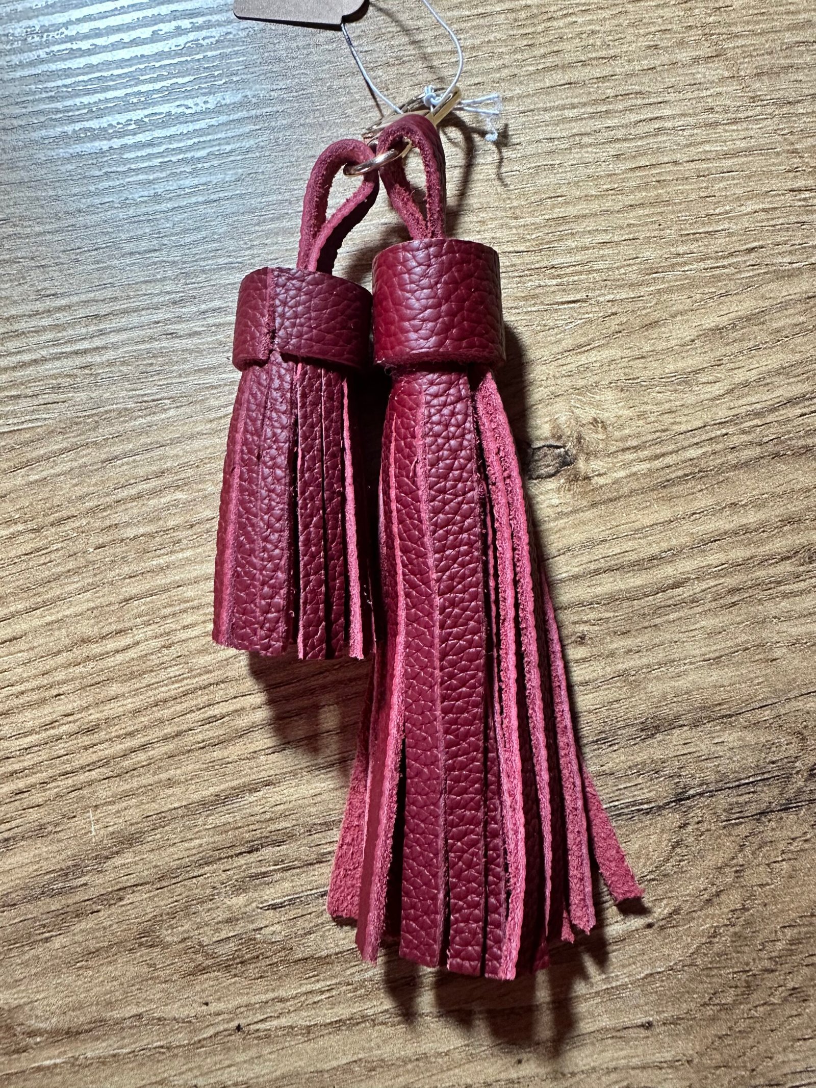 Porte Clé pompons cuir – Image 4