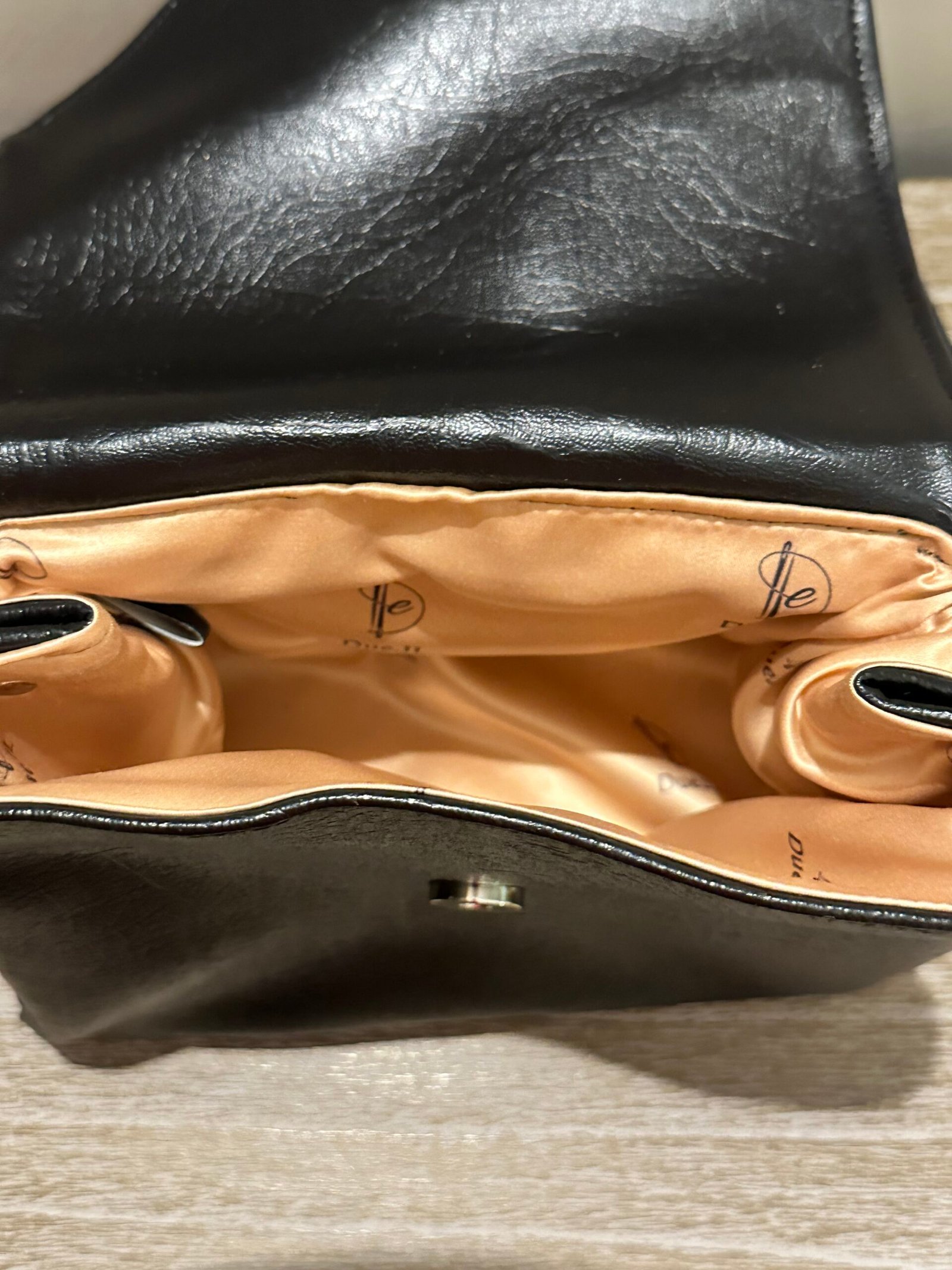 Sac soirée enveloppe serpent violine – Image 4