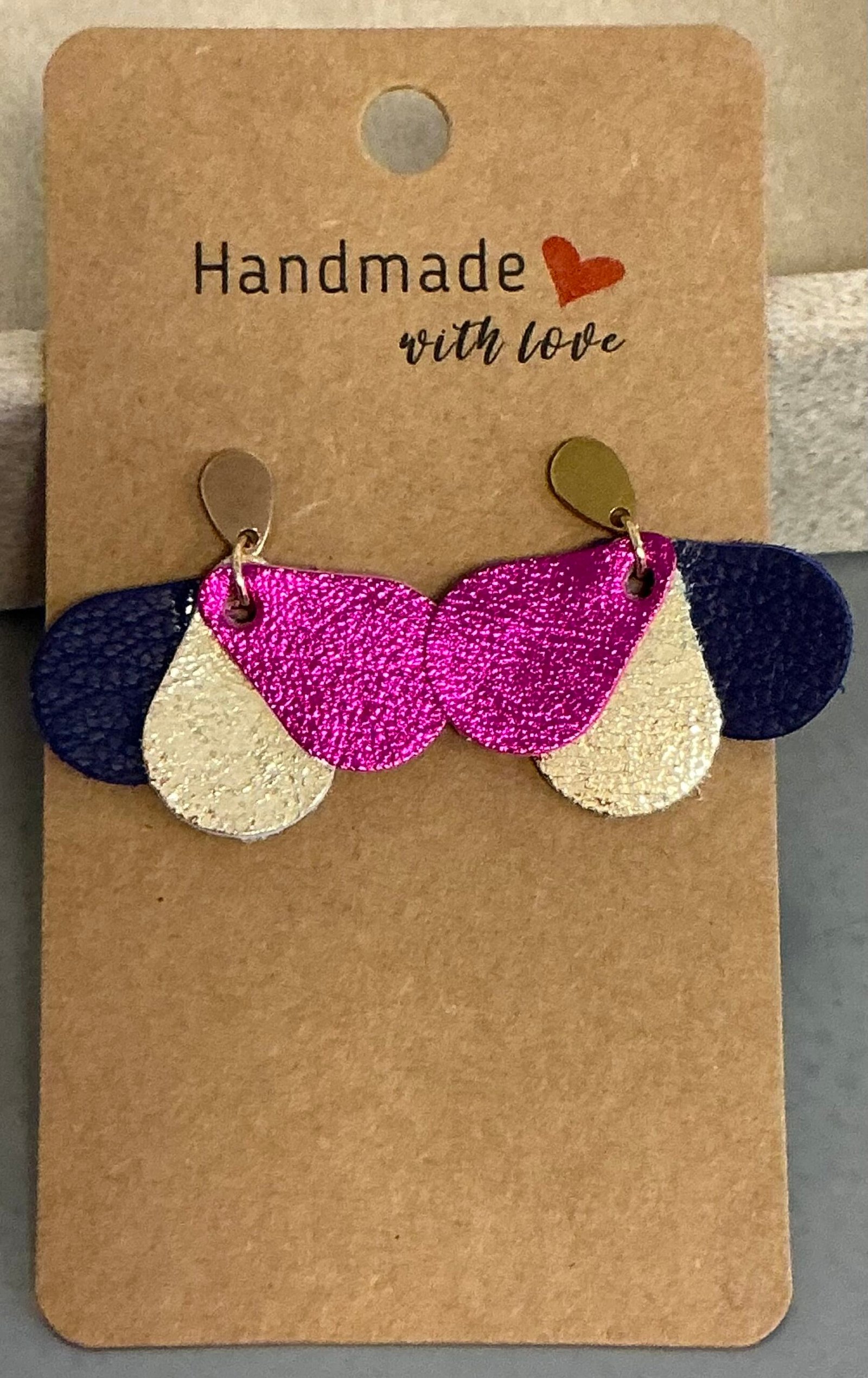 Boucles d’oreilles en cuir faites main – Plusieurs tailles, formes et coloris disponibles – Image 2