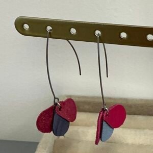 Boucles d’oreilles en cuir faites main – Plusieurs tailles, formes et coloris disponibles