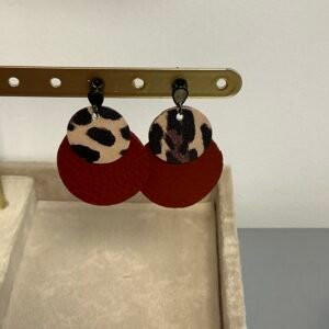 Boucles d’oreilles en cuir faites main – Plusieurs tailles, formes et coloris disponibles