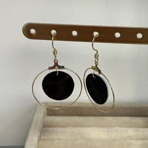 Boucles d’oreilles en cuir faites main – Plusieurs tailles, formes et coloris disponibles
