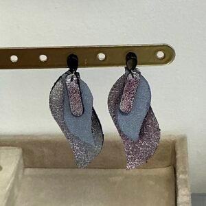 Boucles d’oreilles en cuir faites main – Plusieurs tailles, formes et coloris disponibles