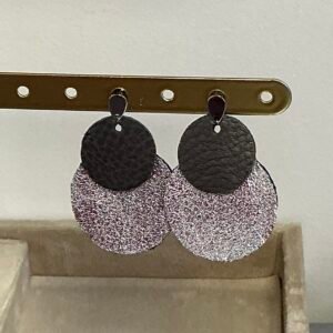 Boucles d’oreilles en cuir faites main – Plusieurs tailles, formes et coloris disponibles