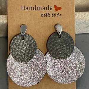 Boucles d’oreilles en cuir faites main – Plusieurs tailles, formes et coloris disponibles
