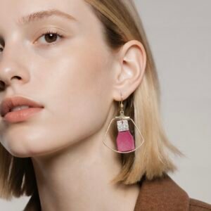 Boucles d’oreilles en cuir faites main – Plusieurs tailles, formes et coloris disponibles